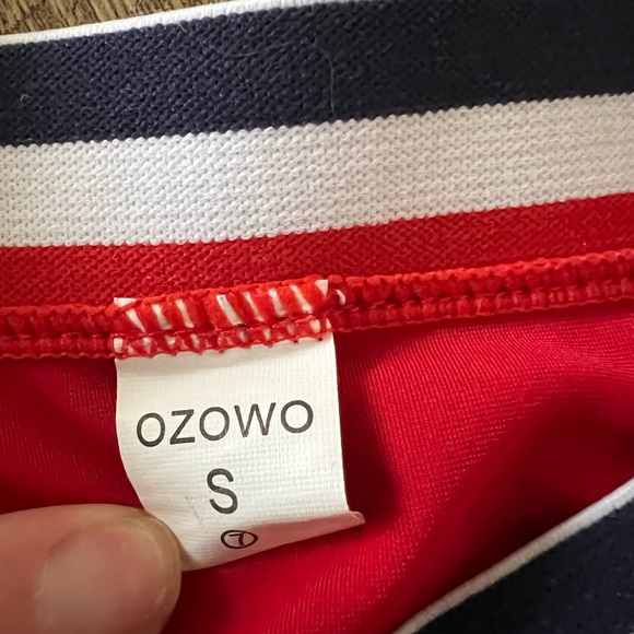 Two piece bikini - Picture 3 of 3